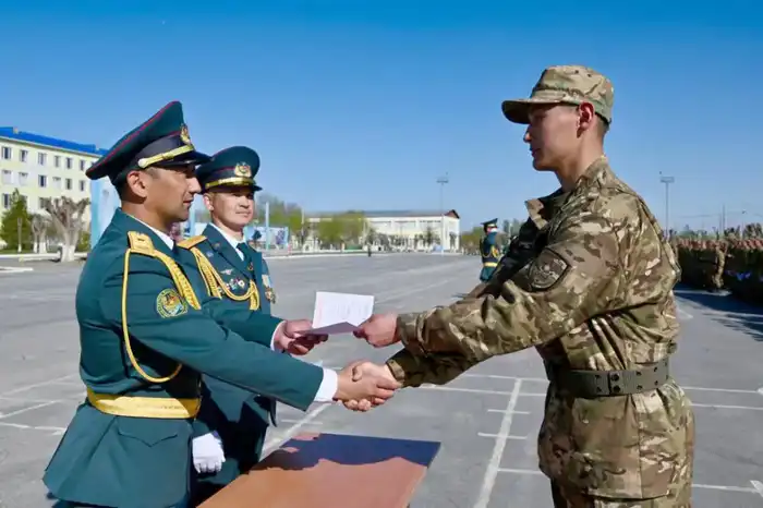 Социальная поддержка военнослужащих Казахстана: что изменилось в 2025 году (2)