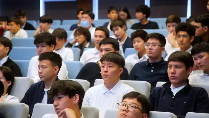 Совет отцов Астаны провёл открытый диалог со школьниками в рамках программы «Адал азамат» (10)