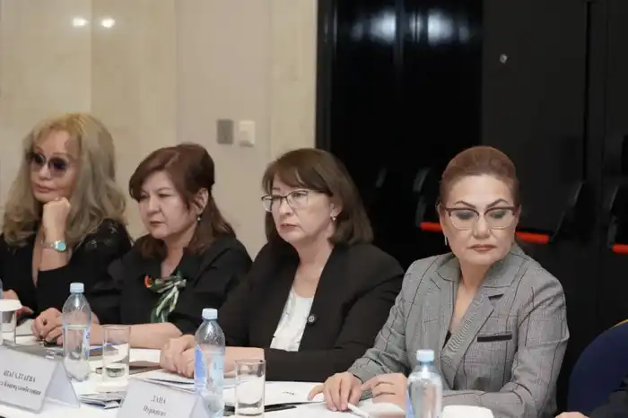 В столице обсудили вопросы вакцинации (7)