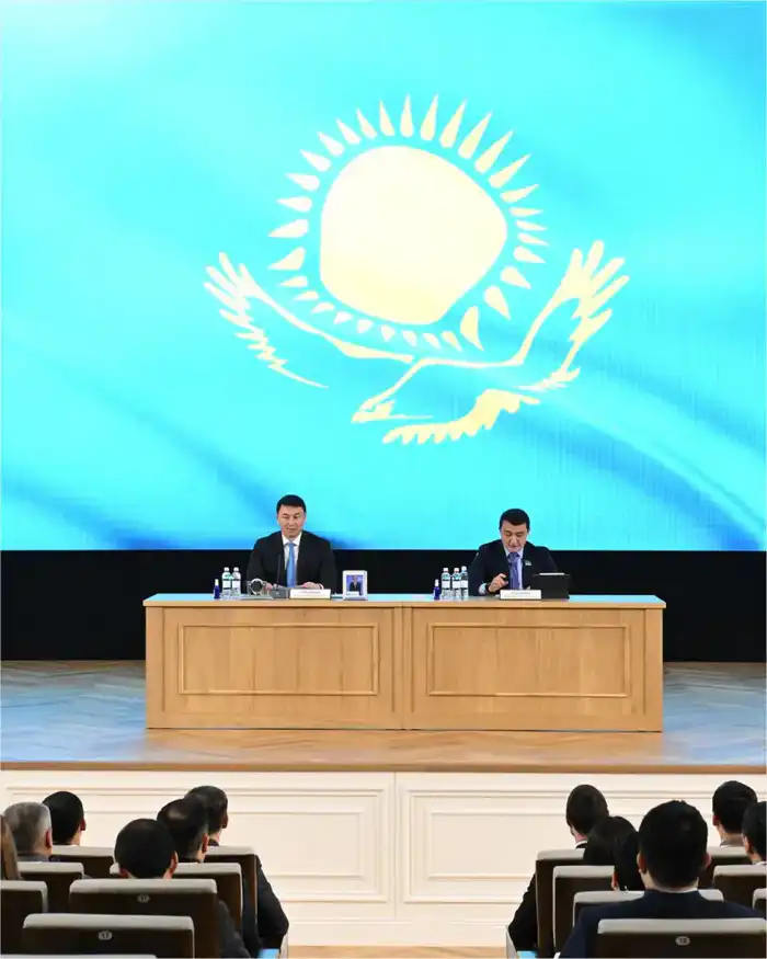 Депутаты маслихата Алматы поддержали создание Управления по защите прав детей (3)