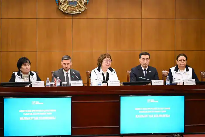 В Министерстве туризма и спорта состоялась встреча с представителями общенациональной коалиции (2)