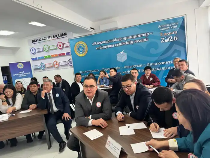 Территориальные избирательные комиссии отметили Всемирный день выборов (3)