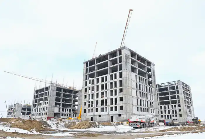 Глава региона ознакомился с ходом строительства жилых домов (5)