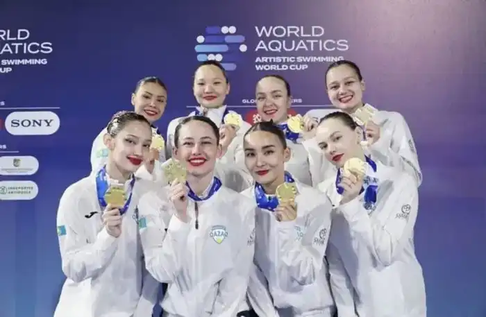 Карагандинские спортсмены завоевали 11 медалей на первом этапе Кубка мира по артистическому плаванию (2)