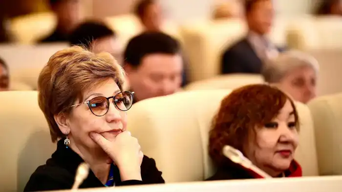 В ВКО обсудили актуальные вопросы инвестиций, туризма, АПК, продовольственной безопасности, цифровизации (7)