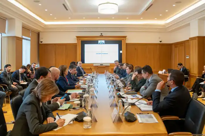 Поручение Президента: основные направления развития рынка ценных бумаг обсудили на круглом столе (4)