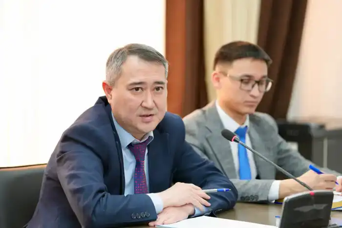 В республиканском селекторе рассмотрены промежуточные итоги отопительного сезона и планы ремонтной кампании (6)