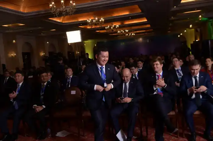 В рамках бизнес-форума «Казахстан – Пакистан» подписано 32 коммерческих документа на сумму около 200 млн долларов США (6)