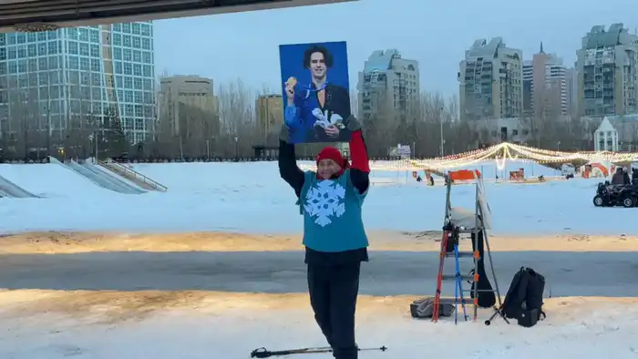 «Снежинка»: в Астане для пенсионеров провели открытый урок по скандинавской ходьбе (3)