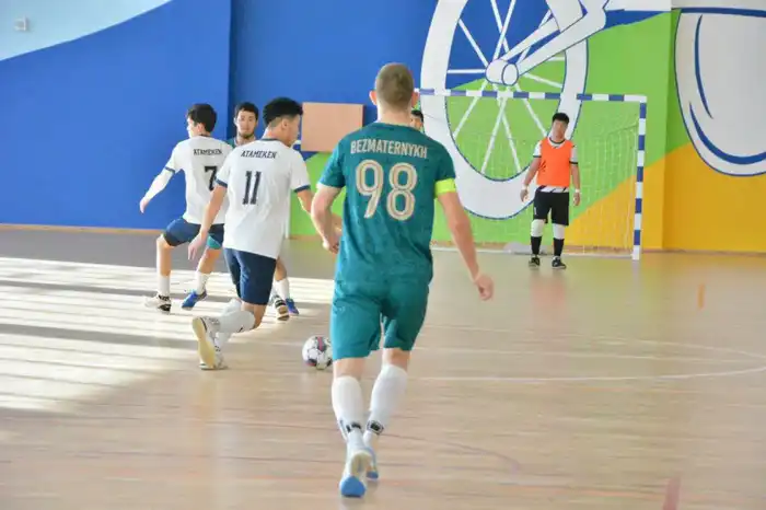 В новом спортивном комплексе Актобе прошел чемпионат Казахстана по сурдо-футзалу (5)