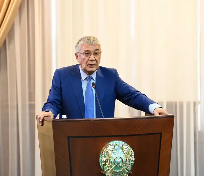 Представлен новый ректор Университета имени Коркыт ата (8)