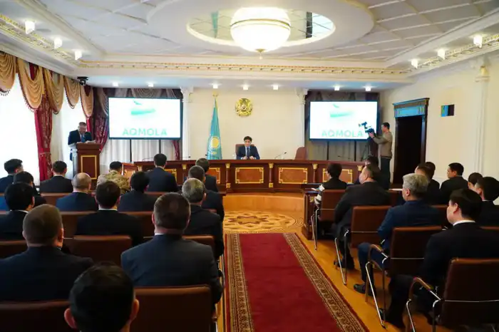 Акмолинская область включилась в обсуждение новой Конституции Казахстана (4)