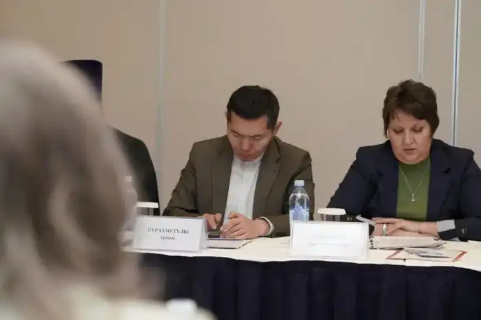 В столице обсудили вопросы вакцинации (10)