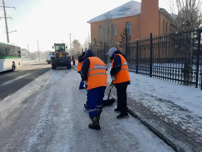 Более 6 млн кубометров снега вывезли из Астаны с начала зимнего периода (10)