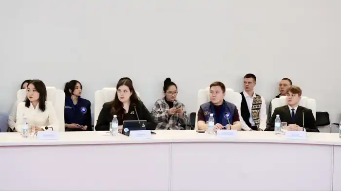 В ВКО этнокультурные объединения и молодежь поддержали проект новой Конституции (6)