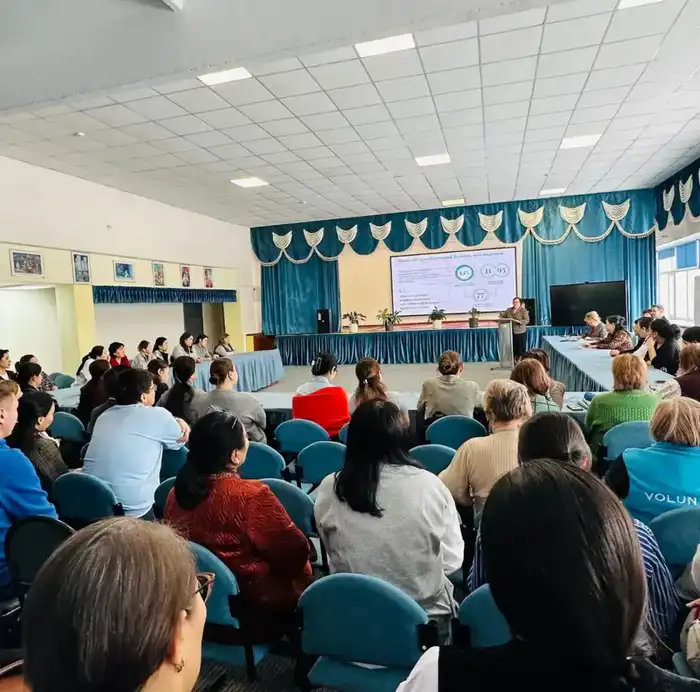 В Астане учителям школ разъяснили новый проект Конституции (2)