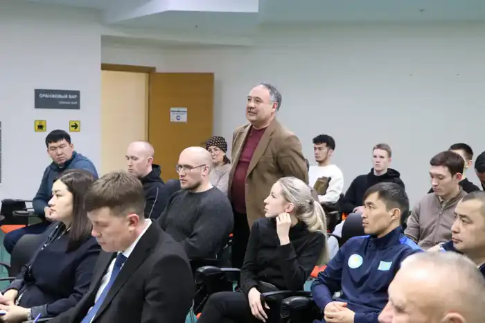 Чемпионат Республики Казахстан по керлингу: Проведено собрание с учредителями, а также 10 представителями региональных филиалов и федераций (10)