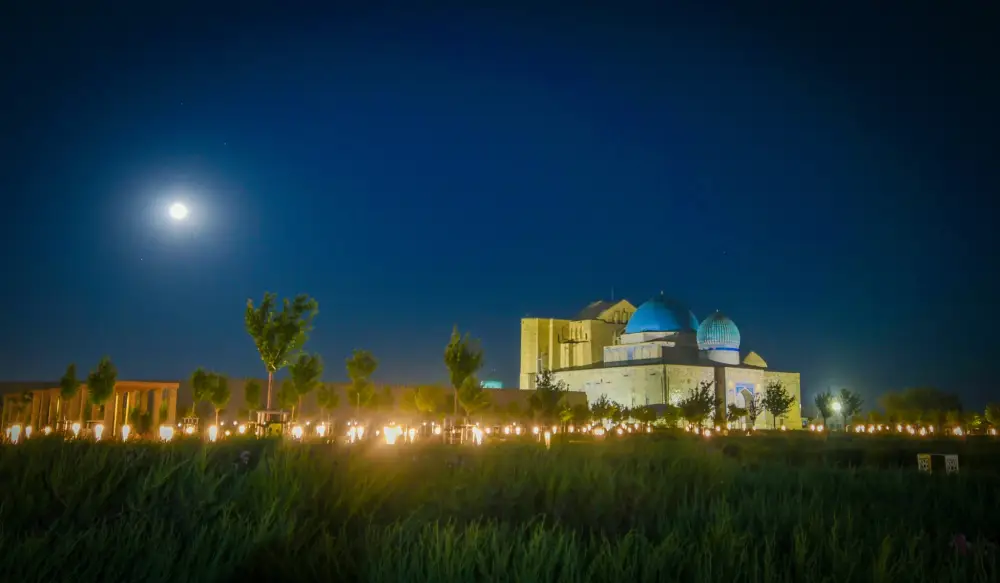 ЧИСЛО ИНОСТРАННЫХ ТУРИСТОВ В ТУРКЕСТАНСКОЙ ОБЛАСТИ ВЫРОСЛО В 2 РАЗА (6)