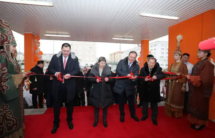 Новое медицинское учреждение построено в Мангистауской области за счет возвращенных активов (4)