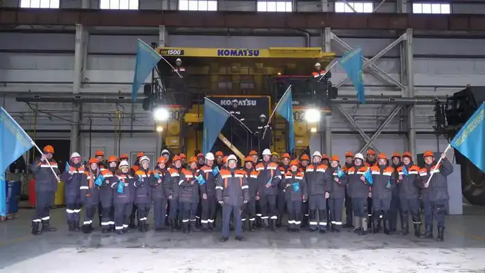 Трудовые коллективы промышленных предприятий Карагандинской области поддержали проект новой Конституции (3)