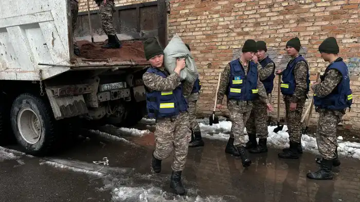 Комплекс превентивных мероприятий по подготовке к паводковому периоду проводится в регионах Казахстана (6)