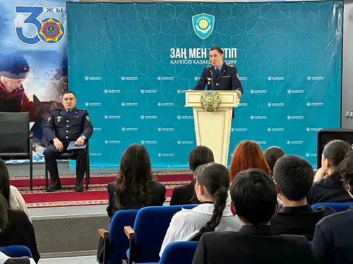 Один день со спасателями: участники «Азбуки правопорядка» увидели работу ДЧС Карагандинской области изнутри (3)