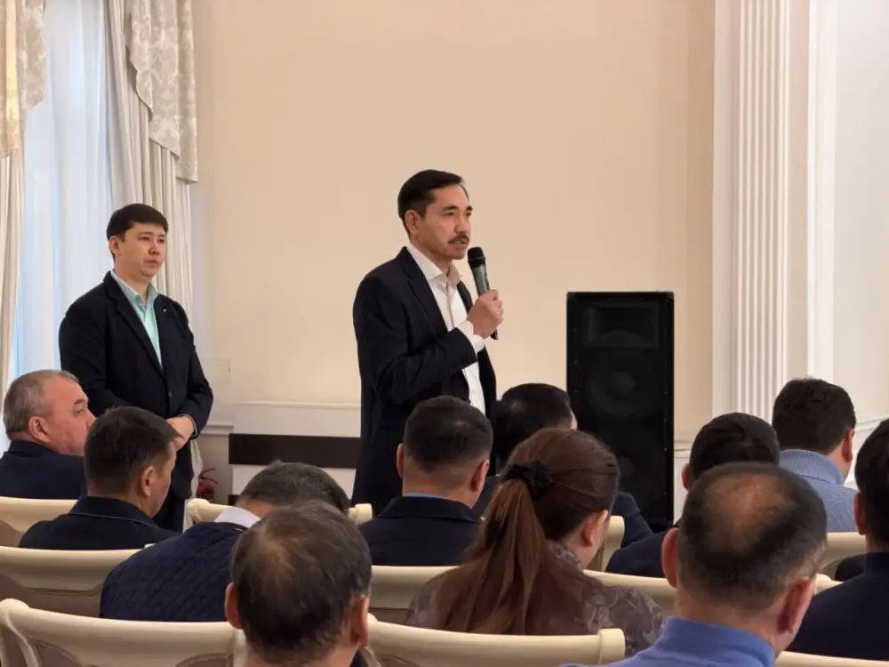Вице-министр транспорта Максат Калиакпаров встретился с жителями Карагандинской области (2)