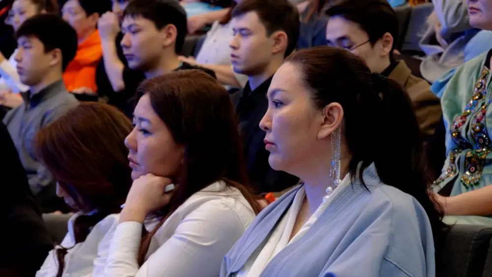 В Астане прошло специальное мероприятие, посвященное Всемирному дню неправительственных организаций (6)