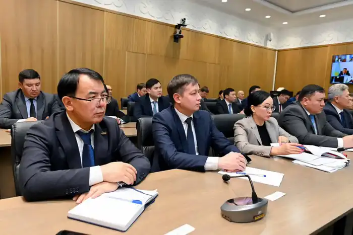 В области Абай обсудили проект новой Конституции (10)