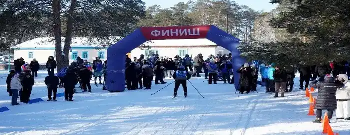 «Сила спорта против терроризма»: лыжный забег в Семее собрал более 200 участников (3)