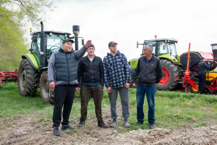 В области Жетісу в этом году посевные площади составят порядка 512 тыс. га (4)