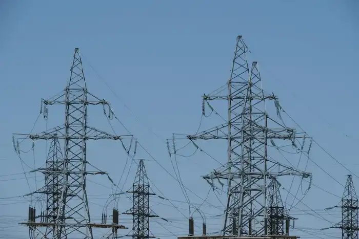 Дархан Сатыбалды поручил ускорить модернизацию энергосетей Алматы (4)