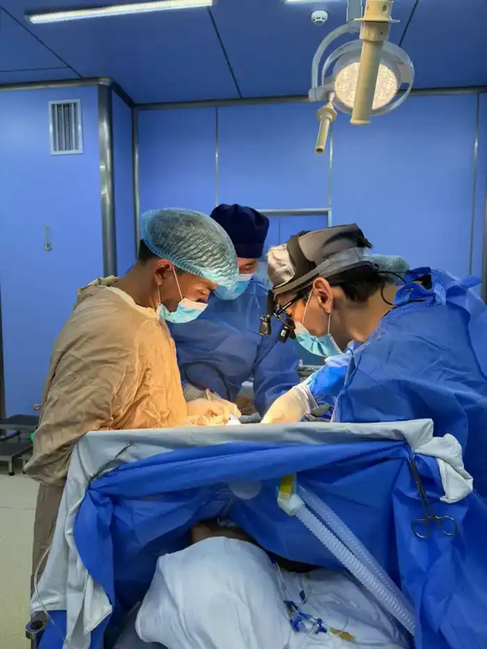 Флагманская клиника Казахстана: более 8 000 операций, 426 высокотехнологичных вмешательств, 40 444 диагностических исследований за 2025 год (4)