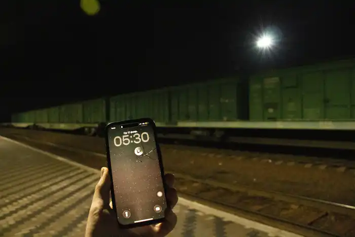 На часах 5:30, а электрички до Алматы нет. Станция Капшагай (Конаев)