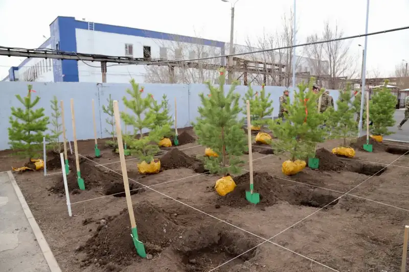 «Тазару күні»: МЧС озеленяет подразделения по всей стране (2)