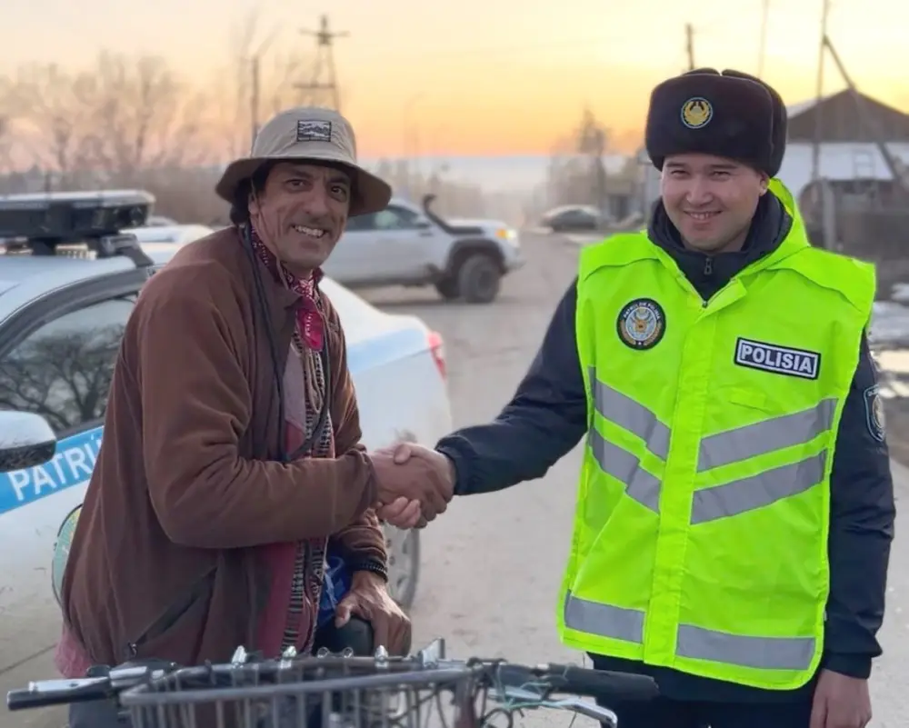 Полицейские ВКО помогли туристу из Марокко в путешествии (2)