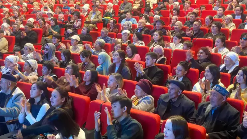 В ВКО стартовал республиканский командный айтыс «Алтайым – алтын бесігім» (6)