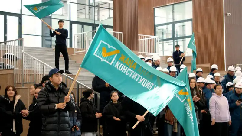 Представители строительной отрасли столицы выразили поддержку проекту новой Конституции (7)