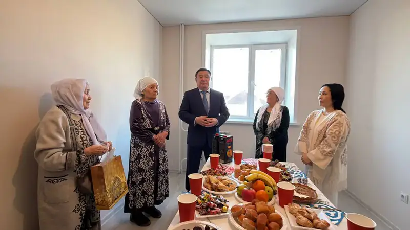 В преддверии Наурыза жители Бурабайского района получили квартиры (5)