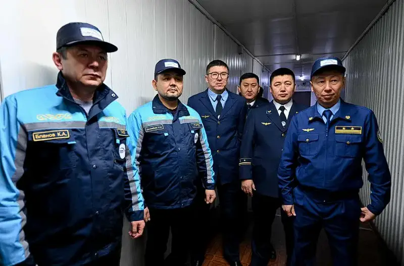 Аким области ознакомился с работой локомотивного депо «Қамқор Локомотив» в Аягозе (8)