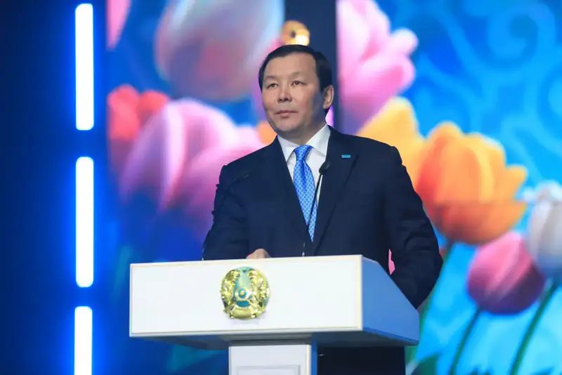 В честь Международного женского дня – 8 Марта в Өнер орталығы прошел праздничный концерт (6)