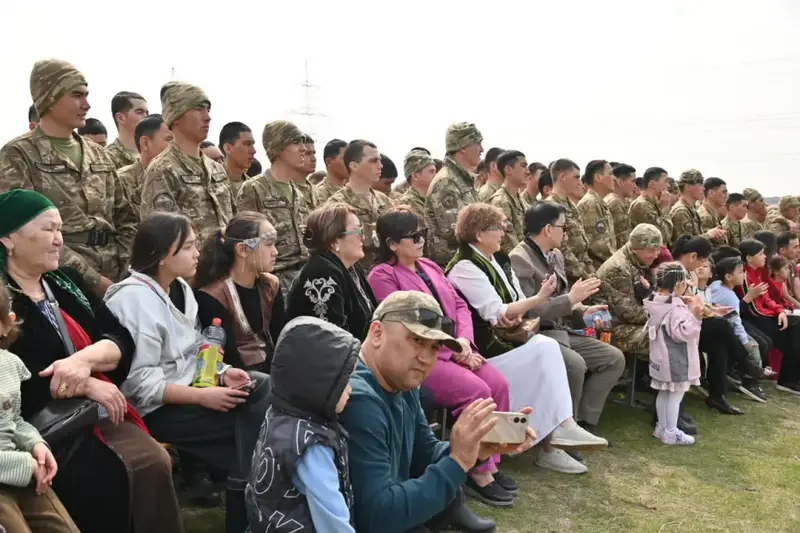 Наурызнама: военнослужащие Вооруженных сил отметили День единства (4)