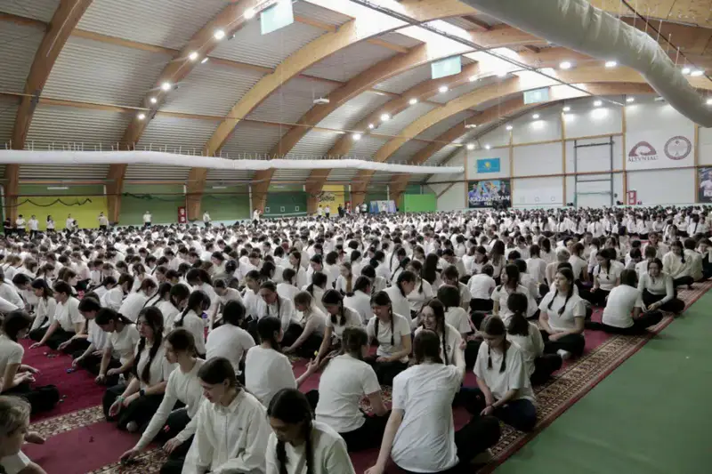 В Кокшетау установлен национальный рекорд по игре бес асық (3)