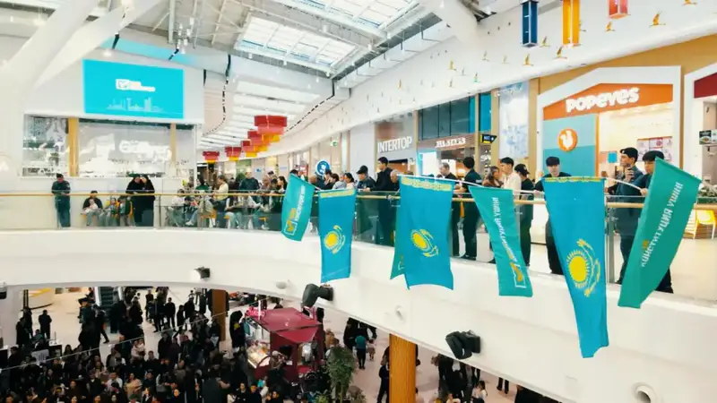 В Астане прошёл масштабный концерт в поддержку новой Конституции (4)