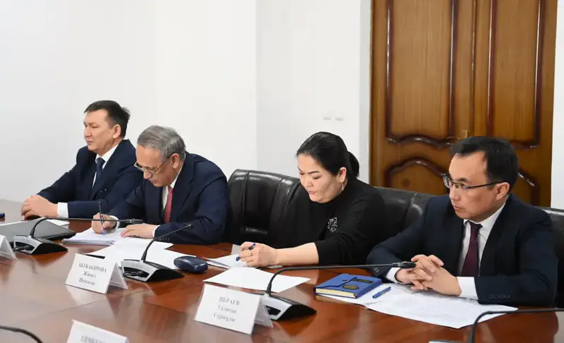 Обсуждены вопросы подготовки к весенней призывной кампании (2)