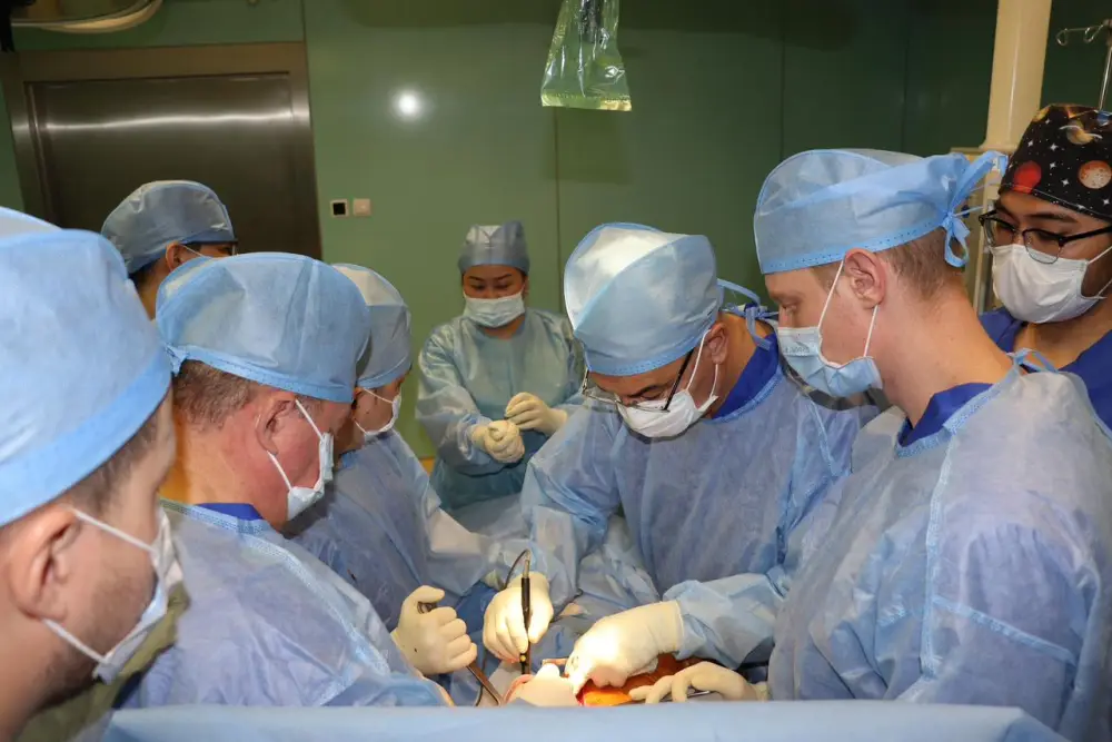 В Алматы создадут региональный Центр травматологии и ортопедии (2)