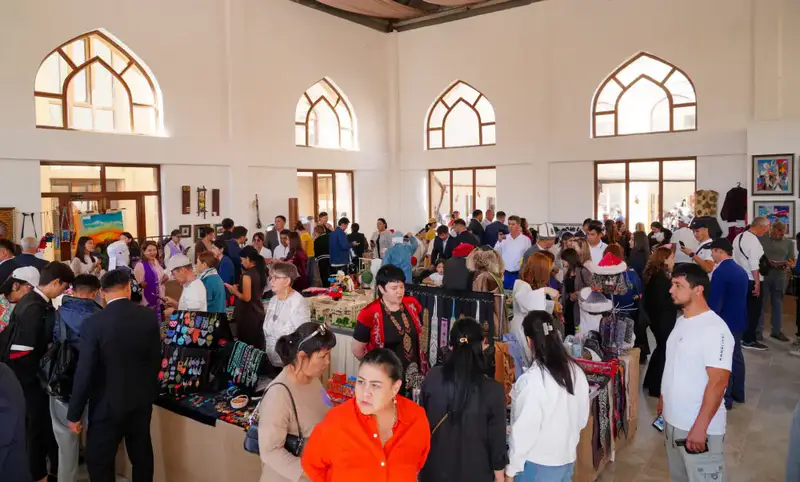 В КАНУН НАУРЫЗА ВСЕ ОТЕЛИ ТУРКЕСТАНА ЗАПОЛНЕНЫ ТУРИСТАМИ (2)