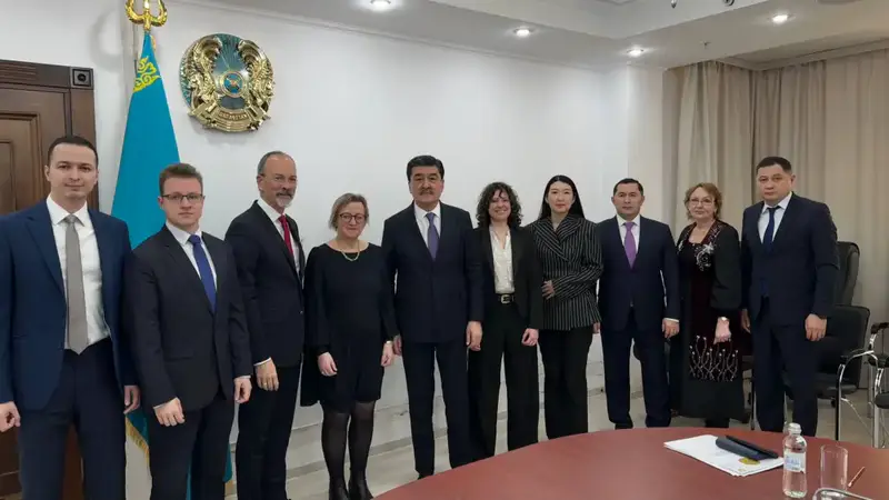 Встреча с Руководителем отдела Евразии Организации экономического сотрудничества и развития (6)