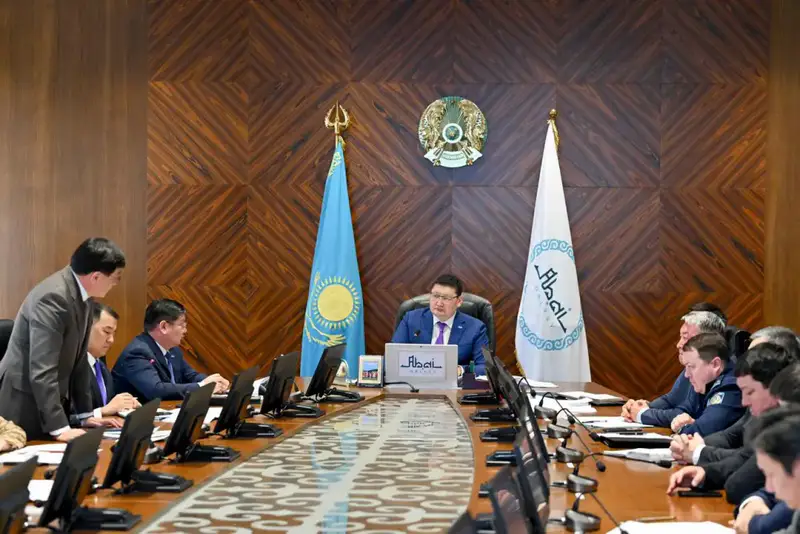 В области Абай обсудили вопросы развития искусственного интеллекта (6)
