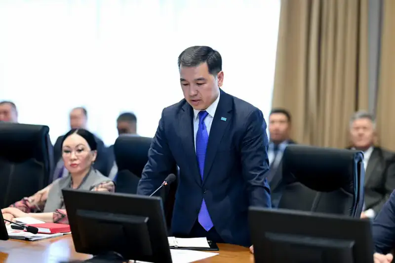 В области Абай обсудили актуальные вопросы сферы образования (3)